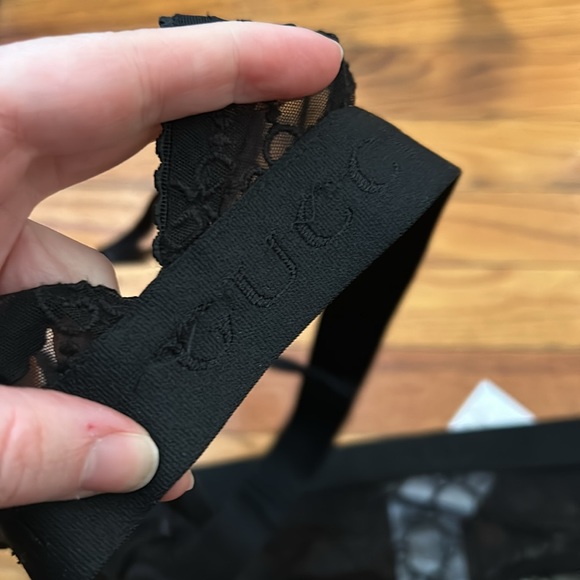 Lingerie set - Picture 3 of 6